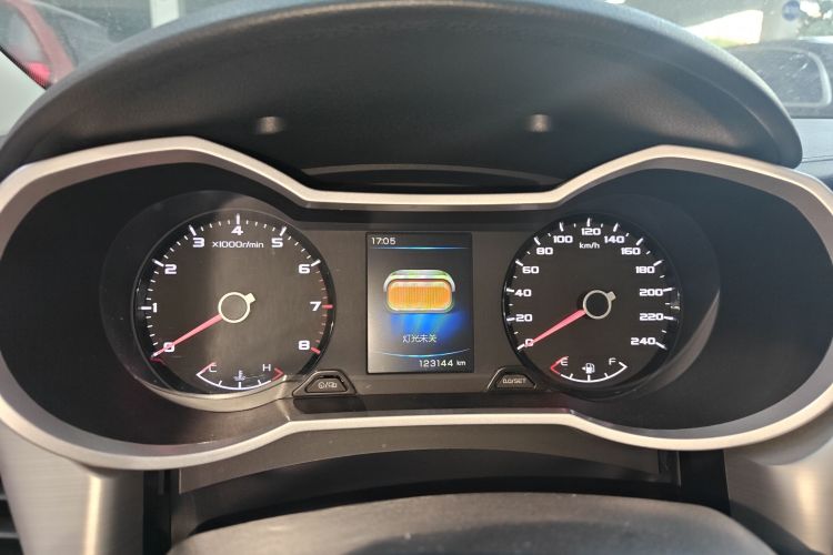 Emgrand GL 2017 car image #16