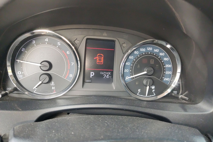 丰田 卡罗拉 2017 汽车图片 #16