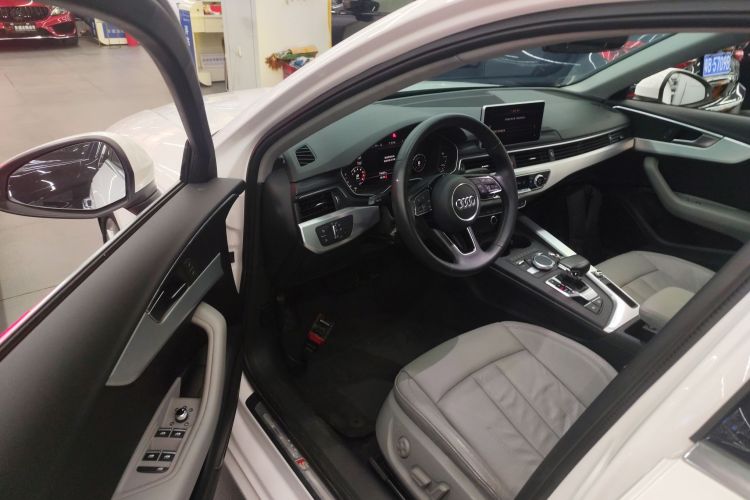 Audi A4L 2018 #16 Audi A4L 2018 car image #16