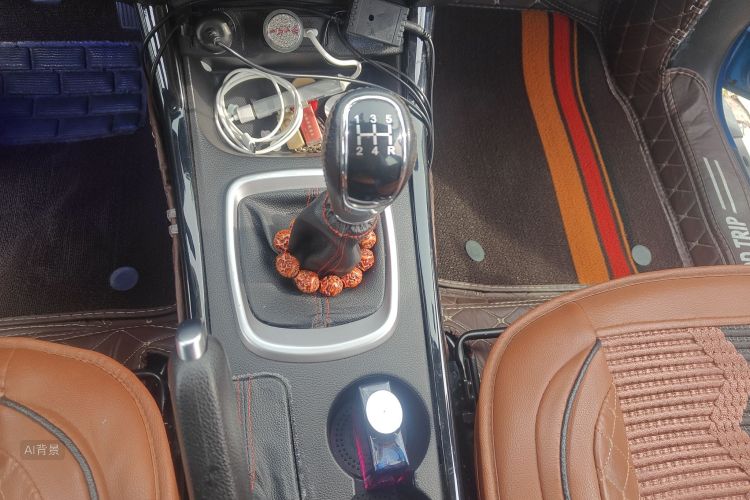 Kaiyi X3 2016 #16 Kaiyi X3 2016 car image #16