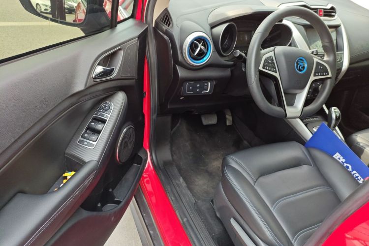 BYD Yuan New Energy 2018 #16 BYD Yuan New Energy 2018 car image #16