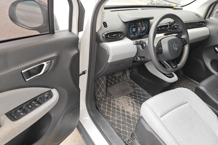 零跑汽车 零跑T03 2023 汽车图片 #16