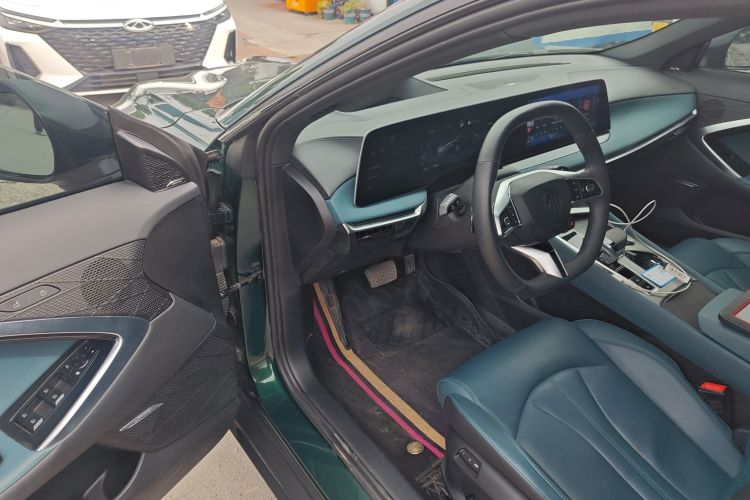 MG 7 2025 car image #16