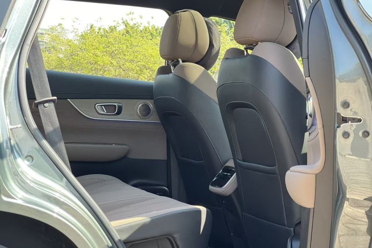 Chery Tiggo 8 Plus 2024 car image #16