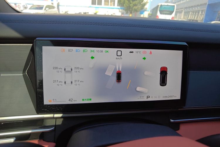 BYD Tang L 2025 car image #16