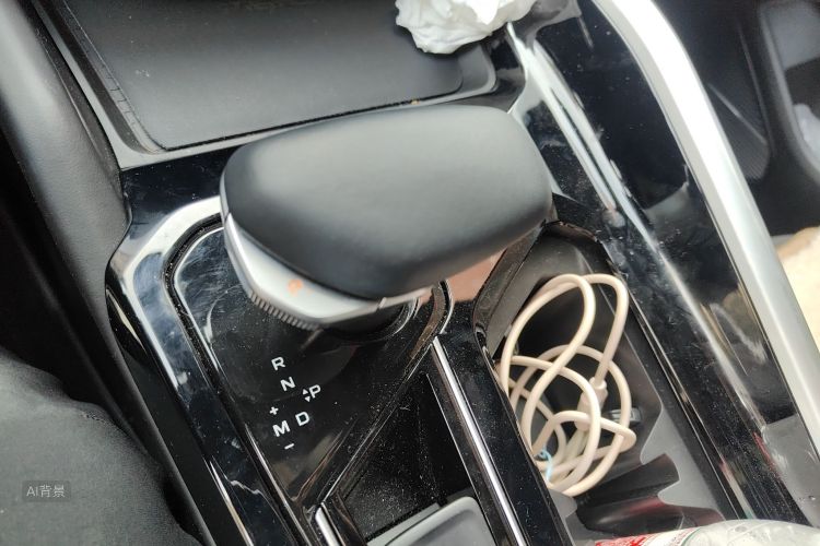 GEELY Preface 2025 car image #16