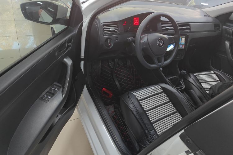 Santana 2019 #16 Santana 2019 immagine di auto #16