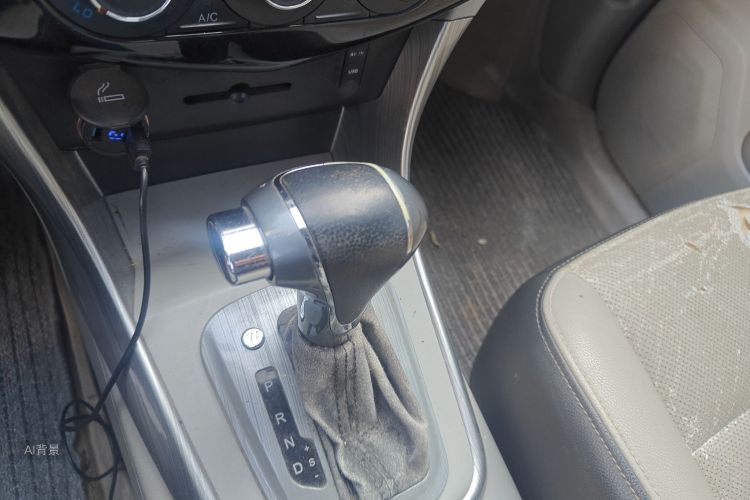 Forthing S500 2015 immagine di auto #16