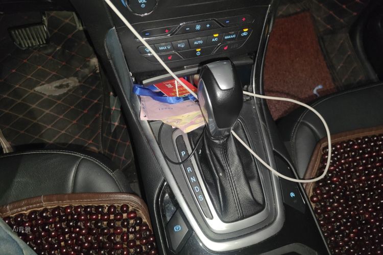 Ford Edge 2018 imagem de carro #16