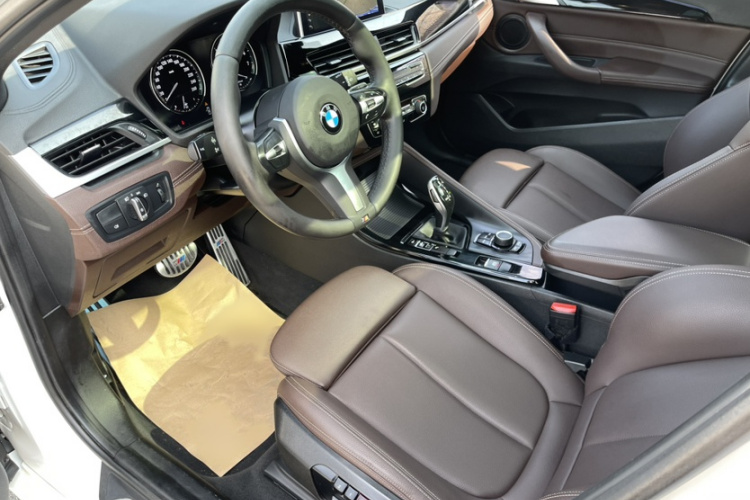 BMW X2 2020 immagine di auto #16