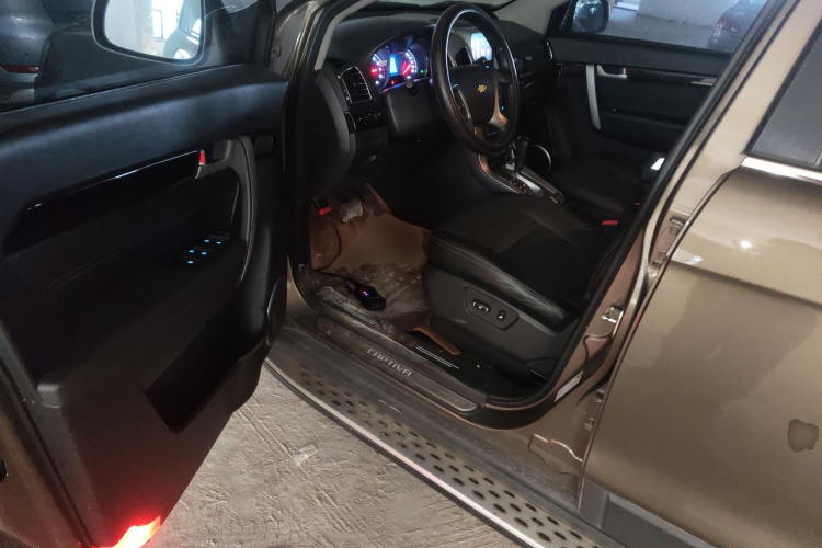 Chevrolet Captiva 2015 #16 Chevrolet Captiva 2015 car image #16