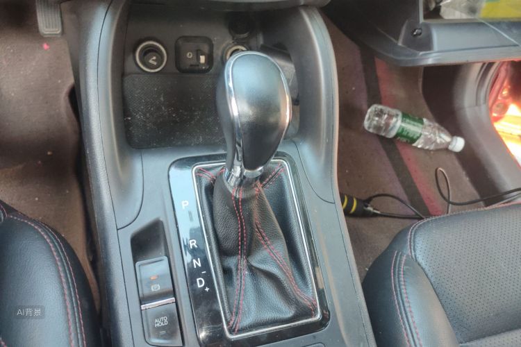 长安 长安CS75 2015 汽车图片 #16