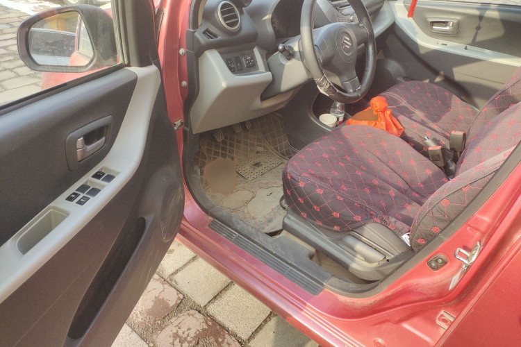 Suzuki Alto 2015 imagen de coche #16