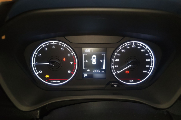 2022 immagine di auto #16