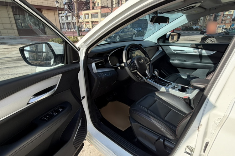 SWM 2020 car image #16
