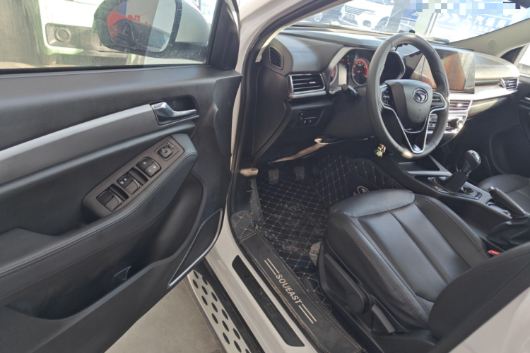 Soueast DX5 2020 imagem de carro #16