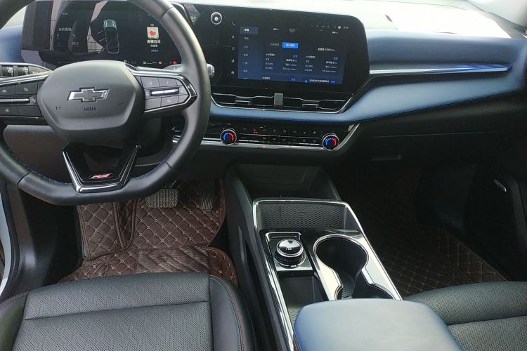 Chevrolet Equinox Plus 2024 #16 Chevrolet Equinox Plus 2024 car image #16