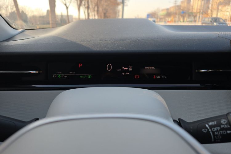 Honda e:NS2 2025 car image #16