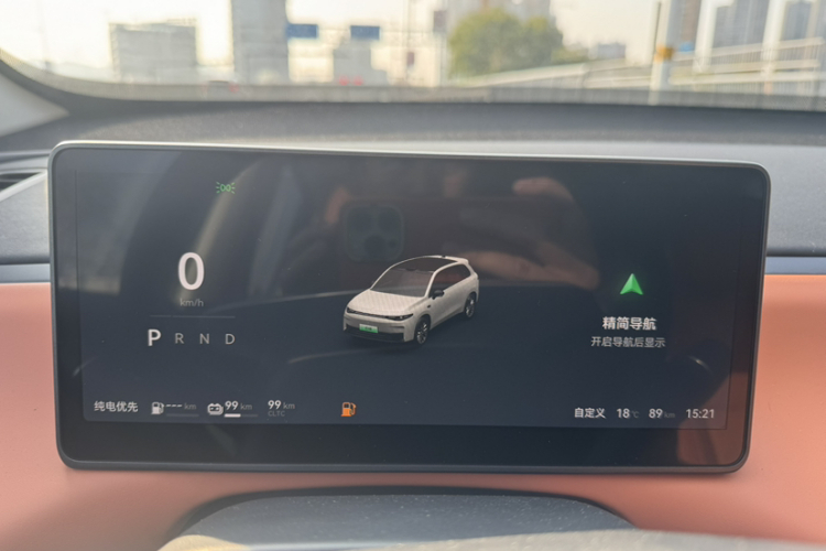 零跑汽车 零跑C10 2025 汽车图片 #16