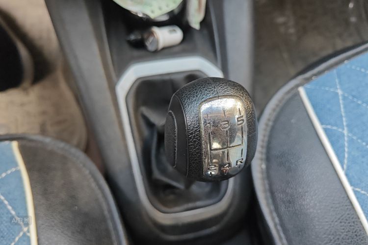 雪铁龙 爱丽舍 2015 汽车图片 #16