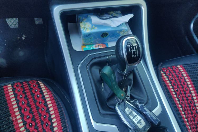 GEELY Vision X6 2021 car image #16