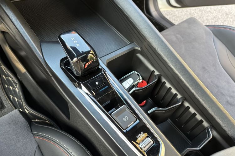 GEELY Binray 2022 #16 GEELY Binray 2022 car image #16