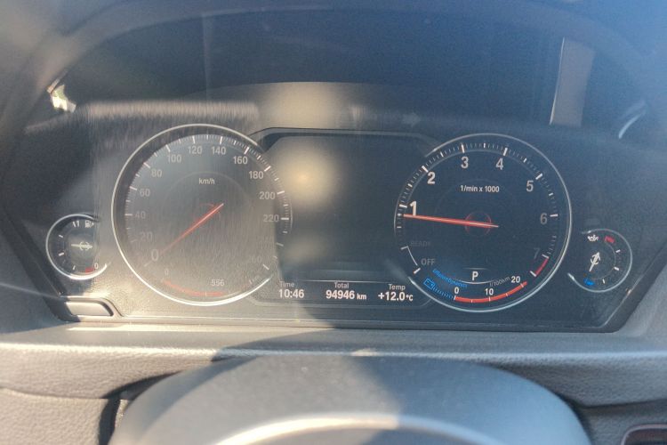 BMW 3 Series GT 2021 car image #16