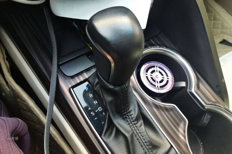 Toyota Camry 2020 #16 Toyota Camry 2020 car image #16