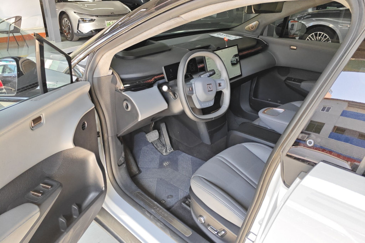 Zeekr X 2023 car image #16