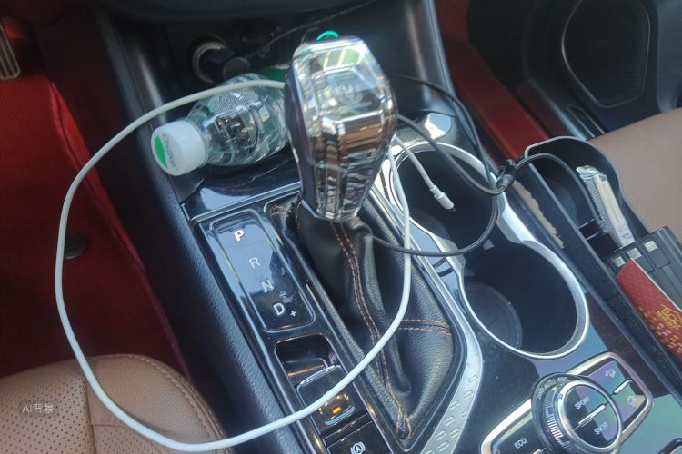 Changan CS95 2018 car image #16