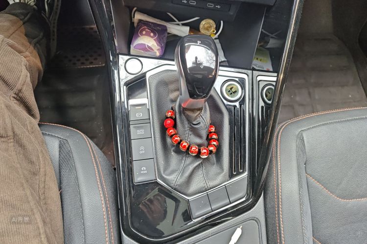 Volkswagen Tayron 2021 car image #16