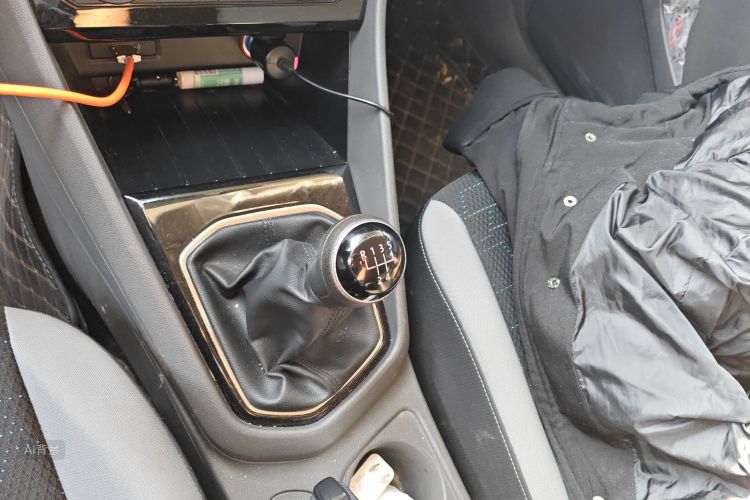 VS5 2021 car image #16
