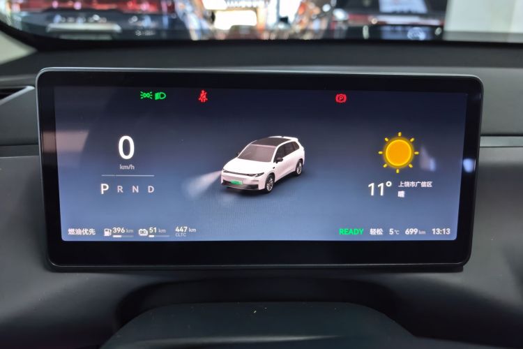 零跑汽车 零跑C10 2025 汽车图片 #16