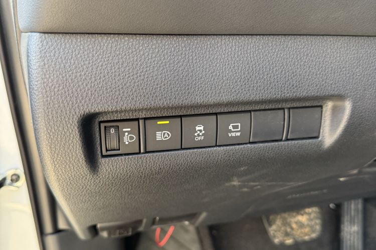 Toyota Harrier 2023 imagem de carro #16