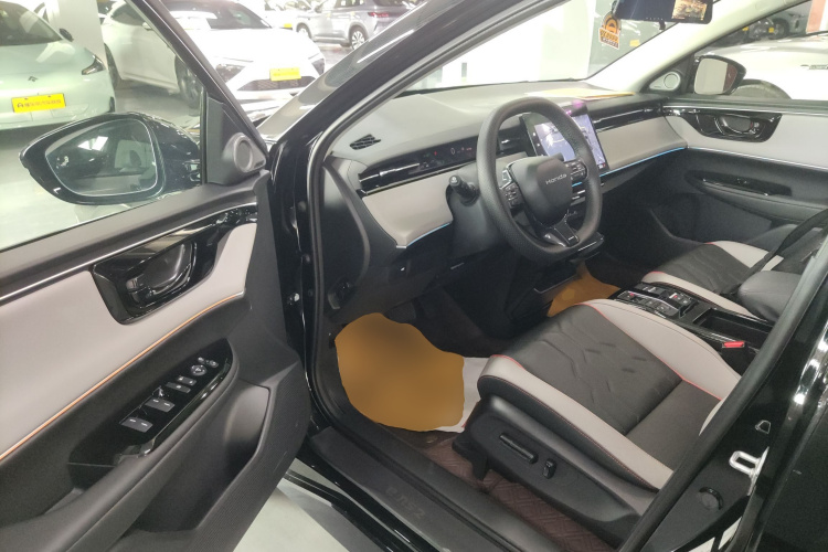 Honda e:NS2 2025 car image #16