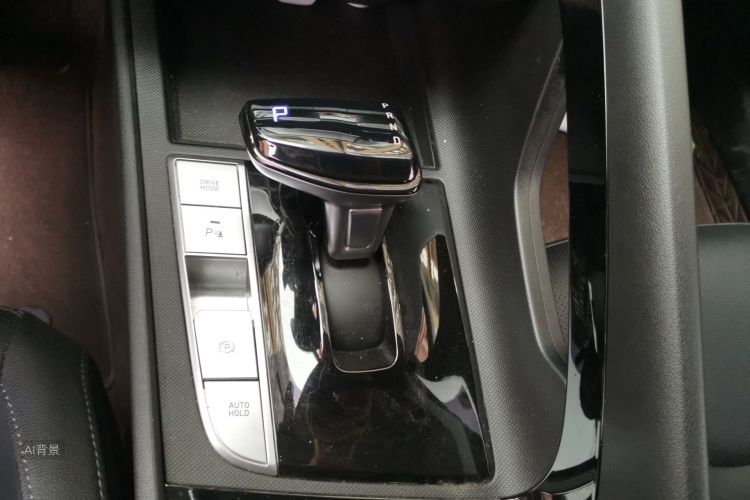 Hyundai Elantra 2025 #16 Hyundai Elantra 2025 car image #16