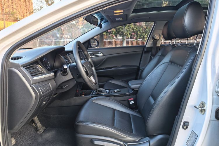 Hyundai Mistra 2019 #16 Hyundai Mistra 2019 car image #16