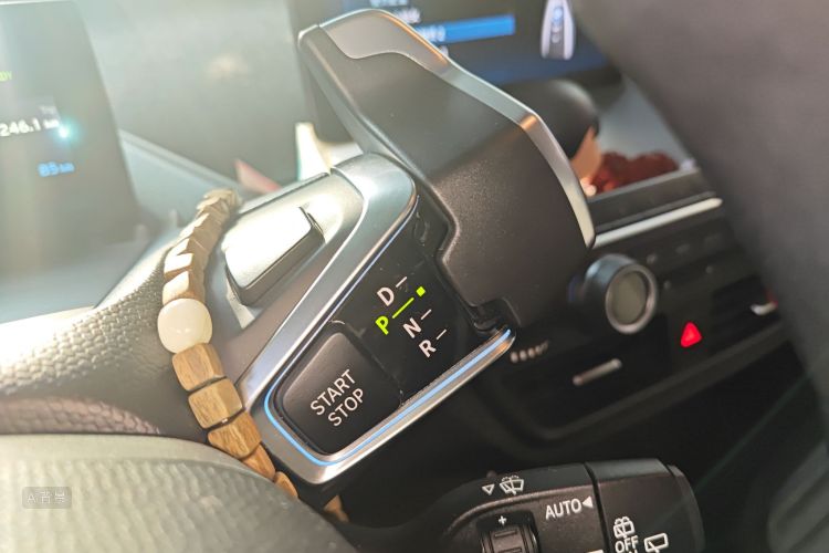 BMW i3 (Imported) 2018 immagine di auto #16