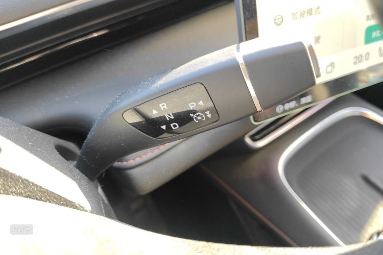 Deepal S07 2024 car image #16