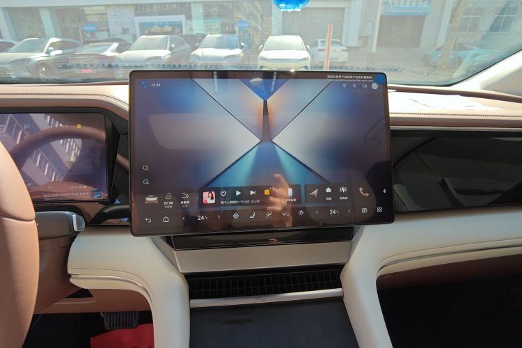 BYD Xia 2025 #16 BYD Xia 2025 imagen de coche #16