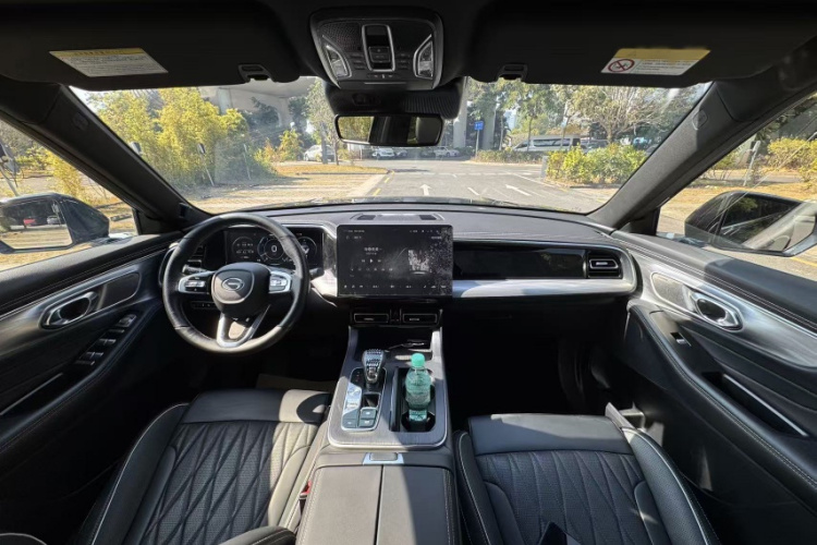 GAC Trumpchi GS8 2024 immagine di auto #16