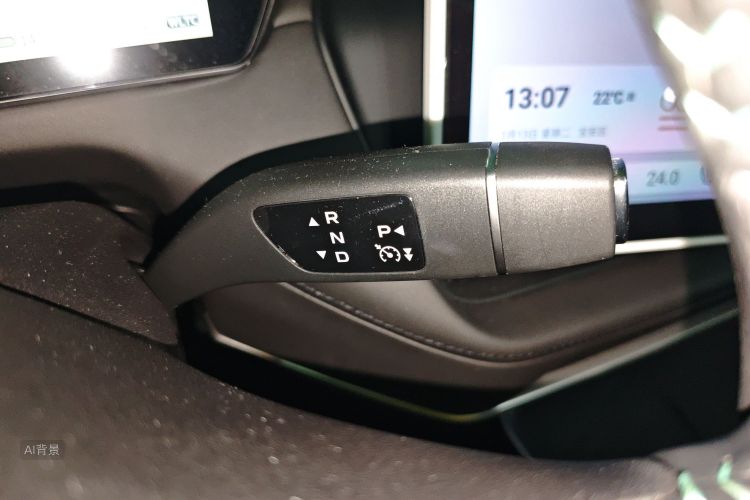 Deepal SL03 2024 car image #16