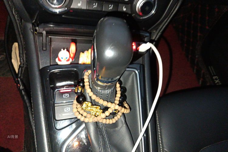 Roewe RX3 2018 изображение автомобиля #16