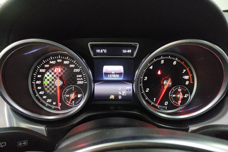 Mercedes-Benz GLE Coupe 2017 #16 Mercedes-Benz GLE Coupe 2017 car image #16