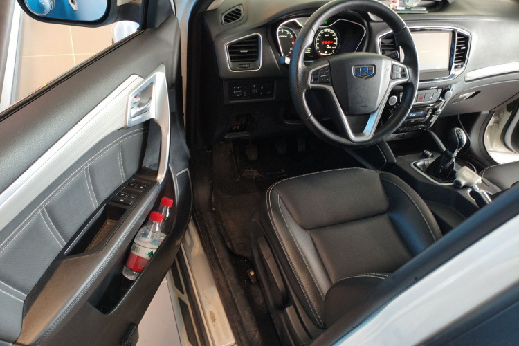 GEELY Vision X6 2018 imagem de carro #16