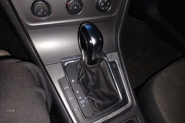 Volkswagen Golf 2014 #16 Volkswagen Golf 2014 car image #16