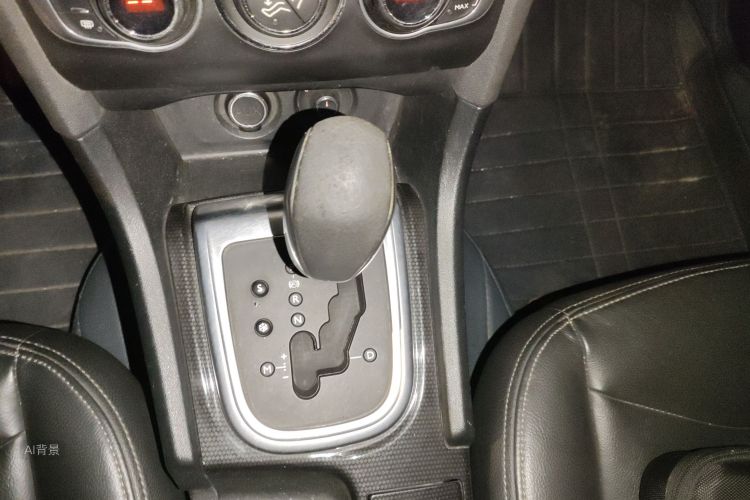 Citroen C4L 2015 car image #16