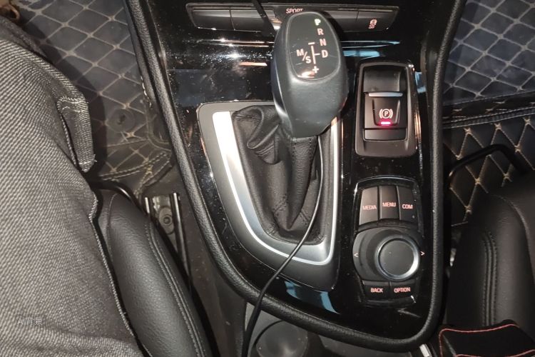 BMW 2 Series Tourer 2019 #16 BMW 2 Series Tourer 2019 car image #16