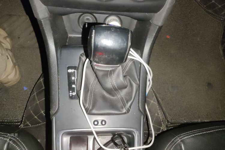 Citroen C4L 2018 immagine di auto #16