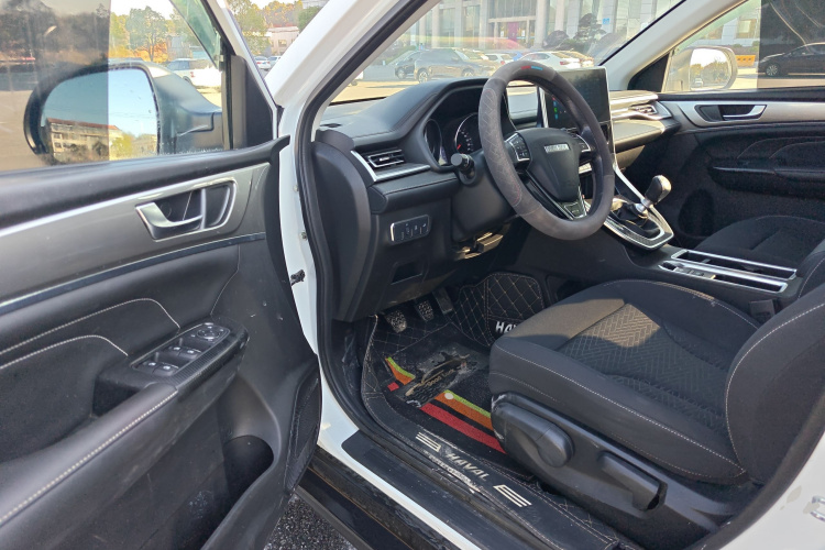 Haval M6 2023 car image #16